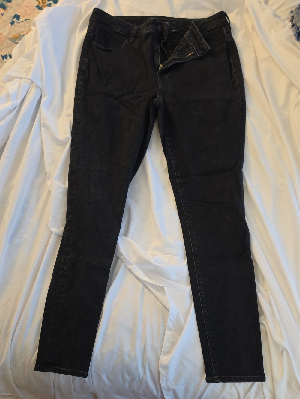 American Eagle Outfitters Black Skinny Jeans, Size 12 Long